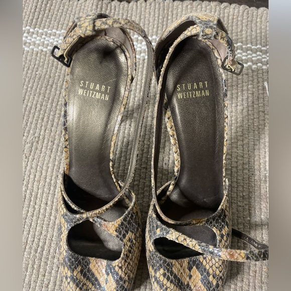 Stuart Weitzman snake embossed platform sandal heels | size 9 - Picture 2 of 5